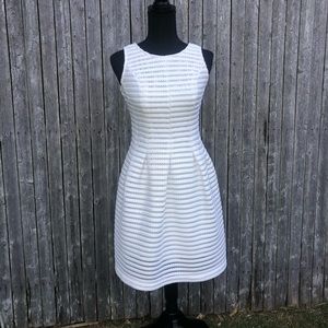 Just Taylor white dress size 2